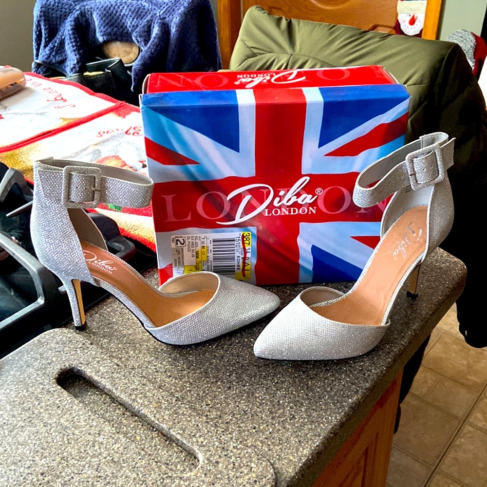 NEW silver pointed toe heels with ankle strap
